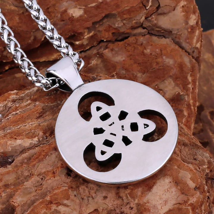 Viking Necklace - Celtic Triquetra Knot