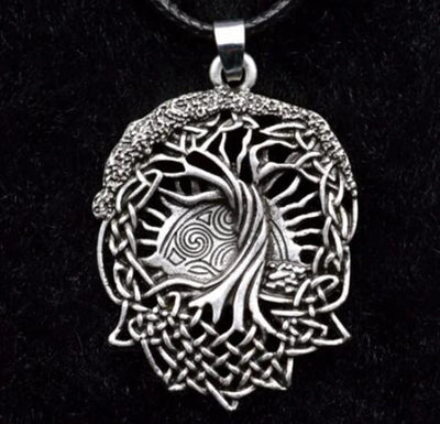 Yggdrasil Necklace - Knotted Yggdrasil