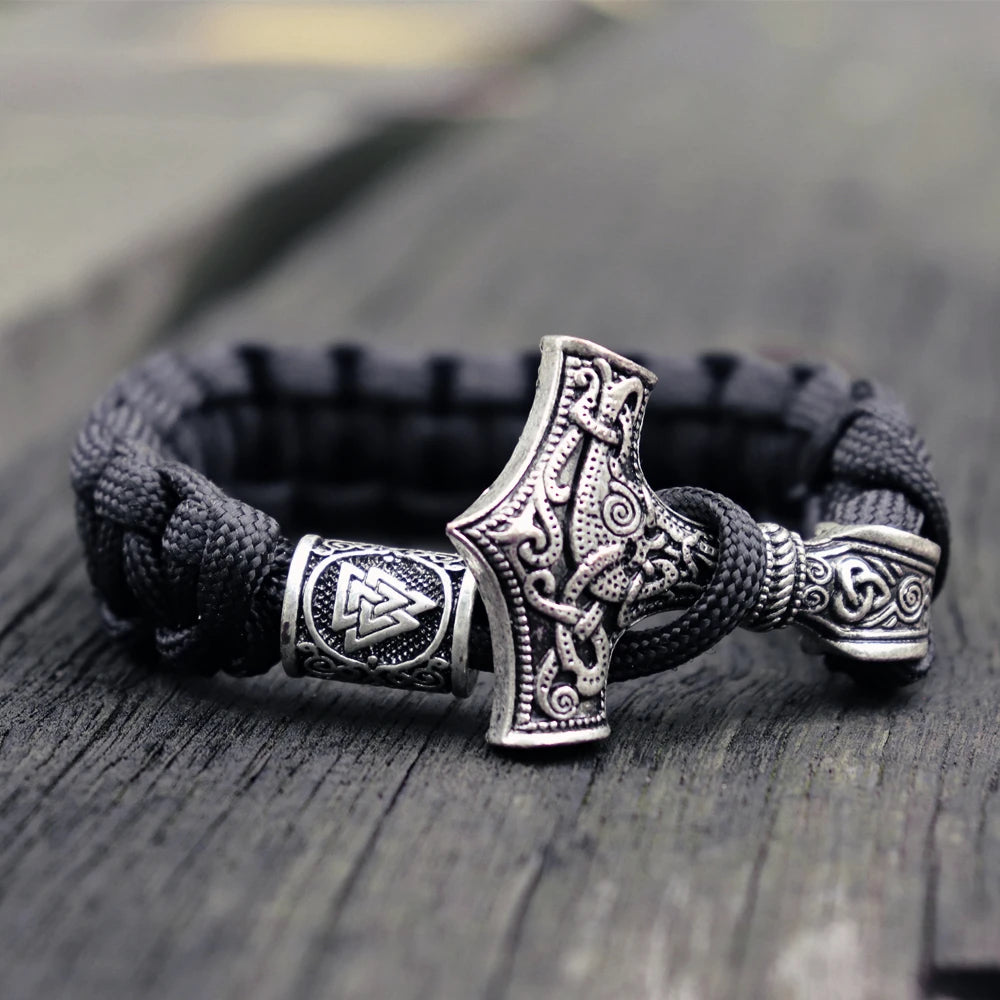Paracord Bracelet Featuring Mjolnir Valhalla Vikings