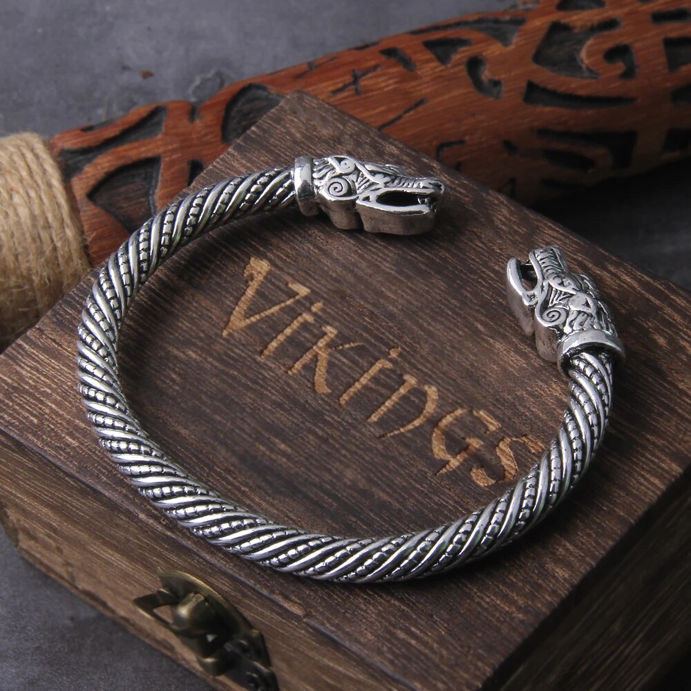 Ragnar Bracelet - Sturdy Metal Arm Ring