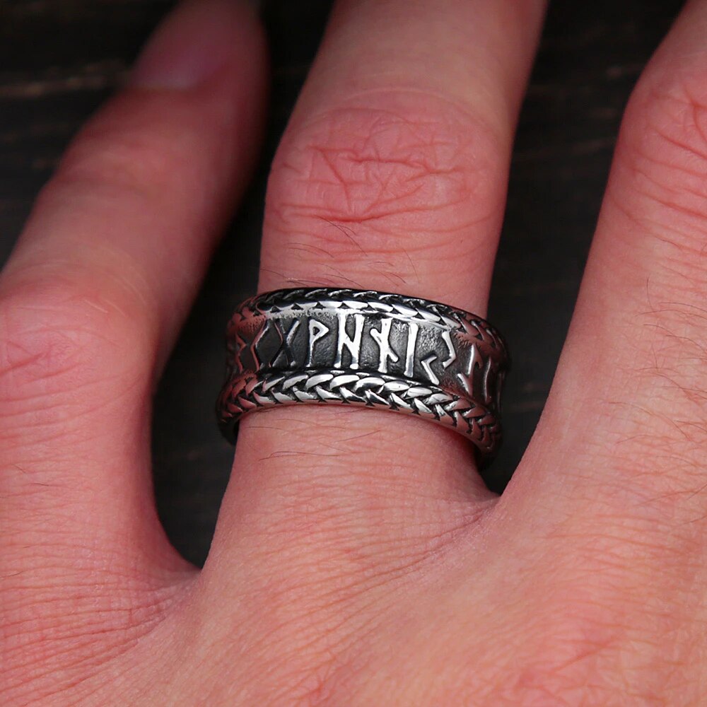 Viking Ring - Odin's Runes