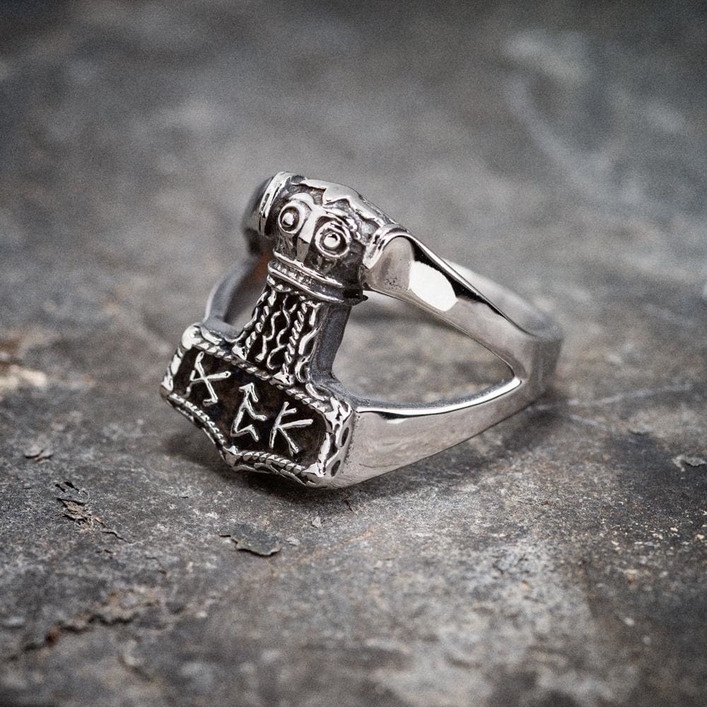 Viking Ring - Old Norse Mjolnir