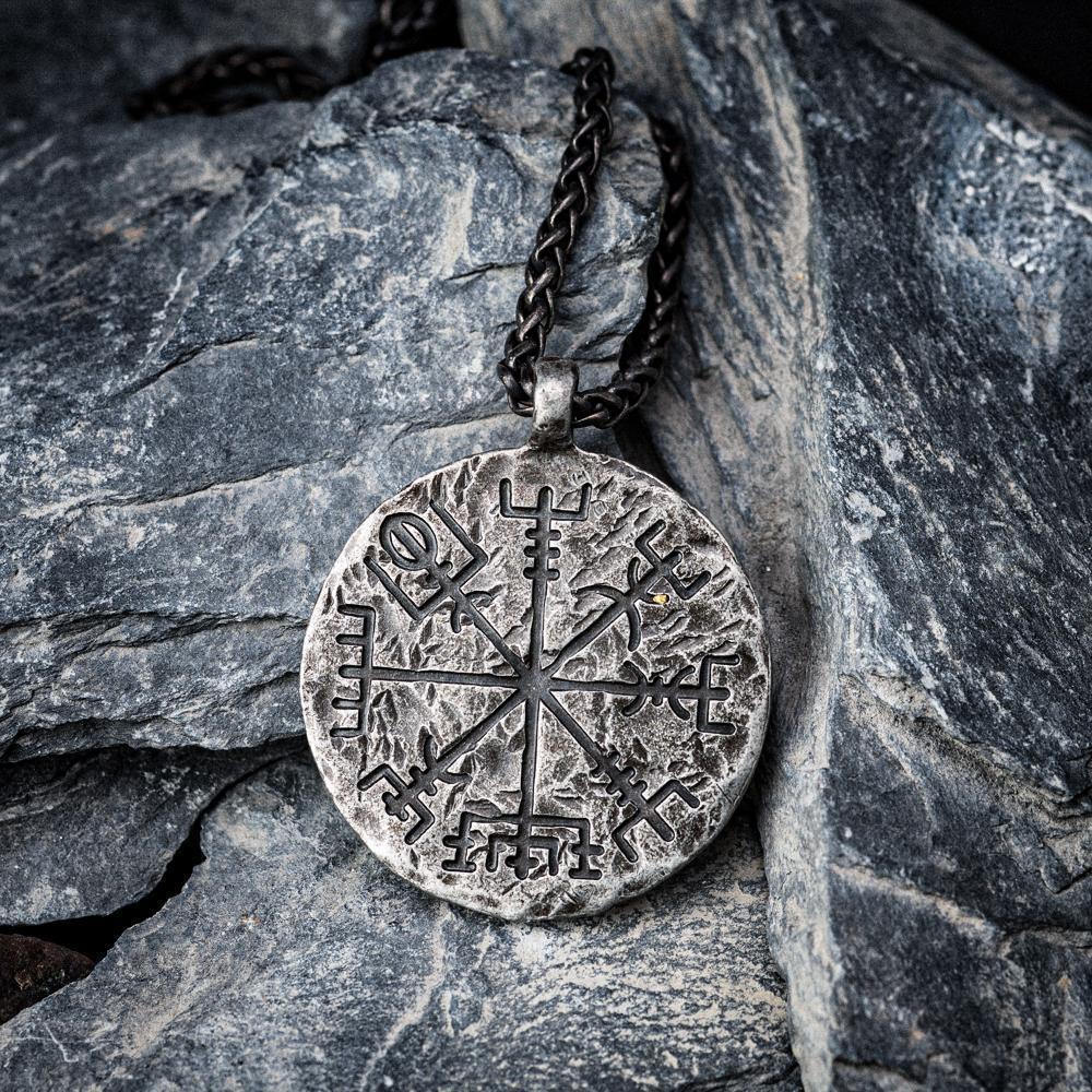Viking Necklace - Vegvisir Medallion