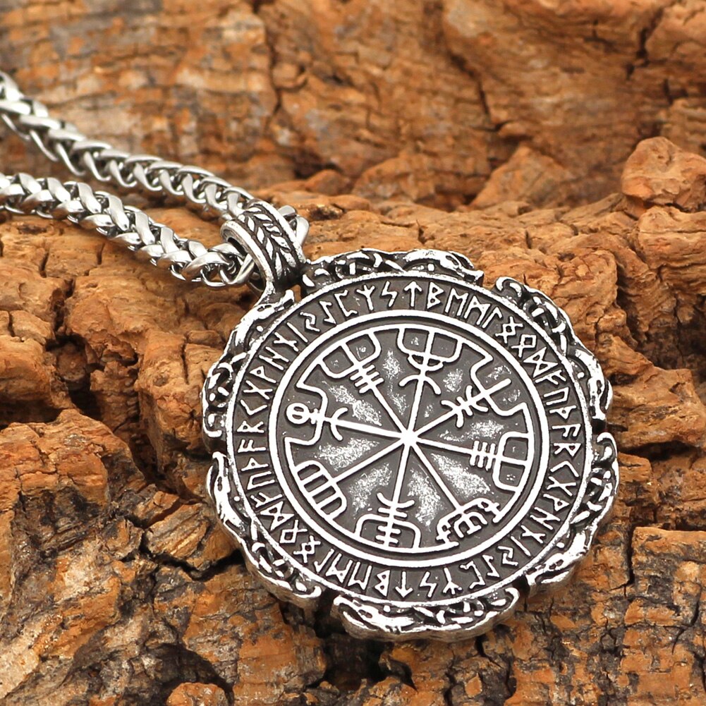 Viking Necklace - Nordic Vegvisir