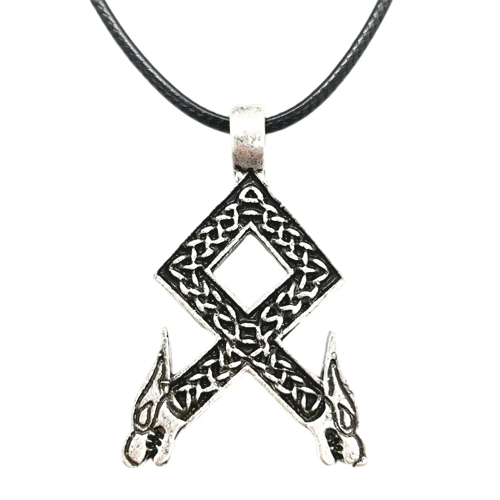 Viking Necklace - Odal Rune