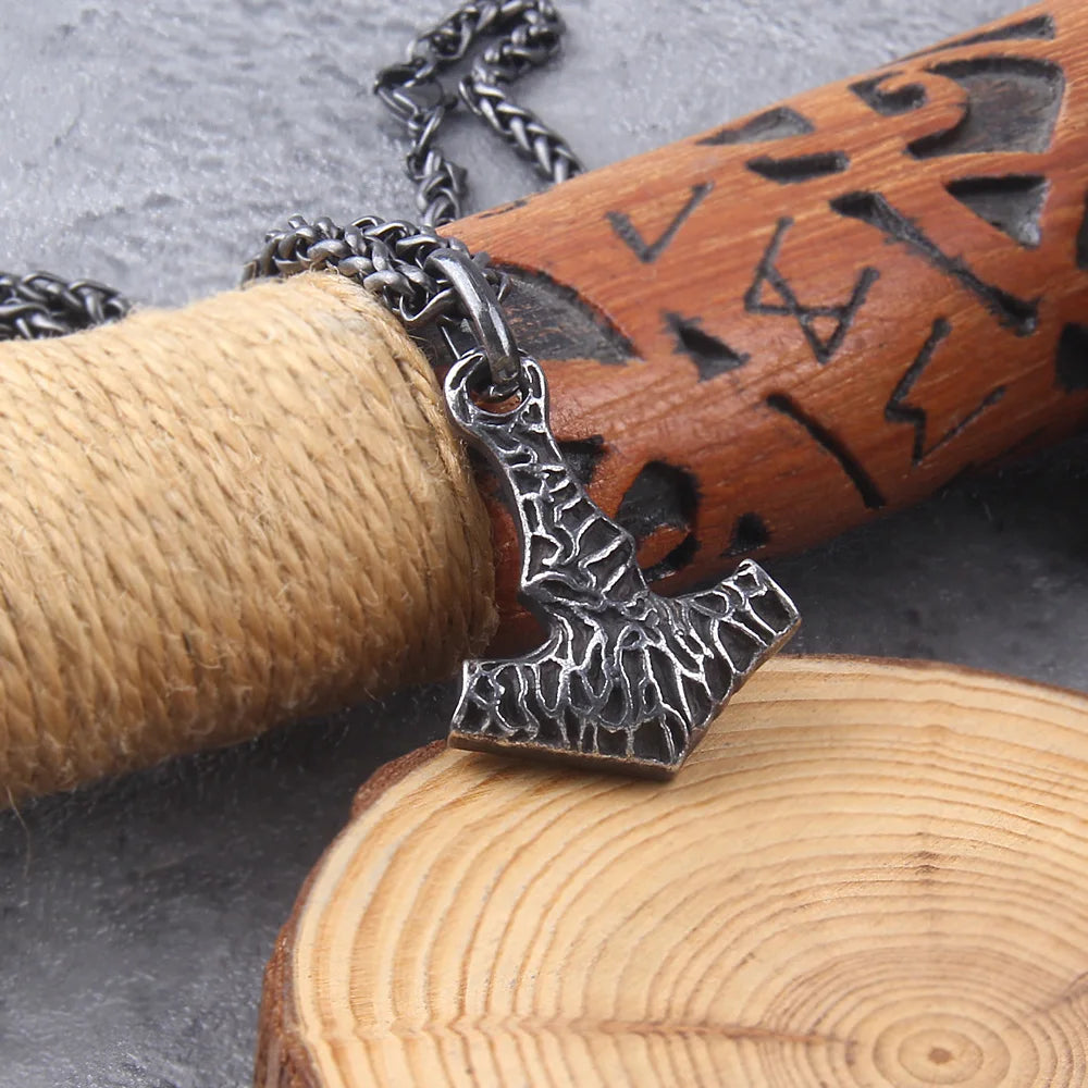 Viking Iron Pendant Necklace - Iron-Look Norse Amulet