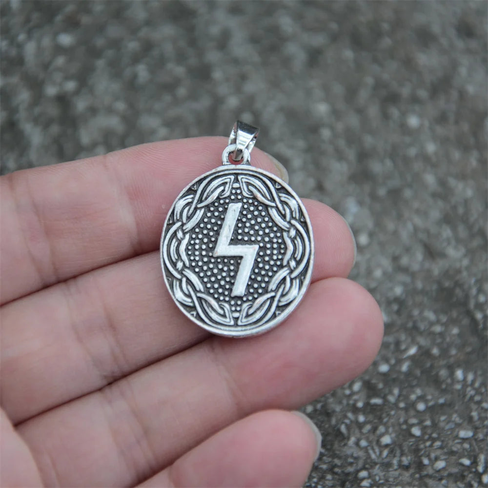 Norse Sowulo Rune Wheel of Power Necklace – Viking Talisman