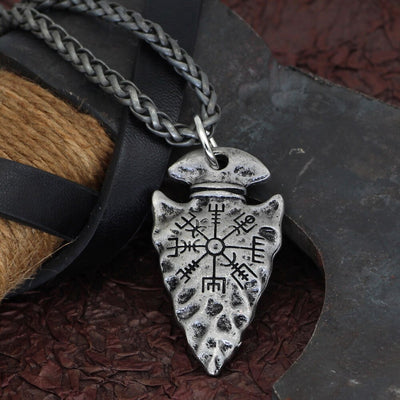 Viking Necklace - Vegvisir Arrow