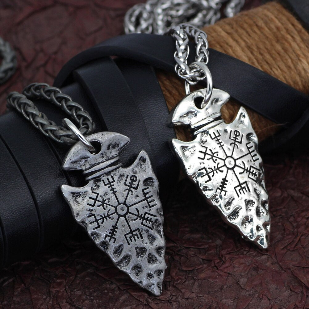 Viking Necklace - Vegvisir Arrow