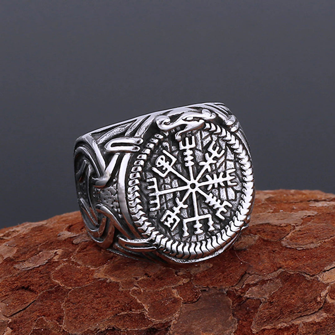 Viking Ring - Vegvisir Serpent