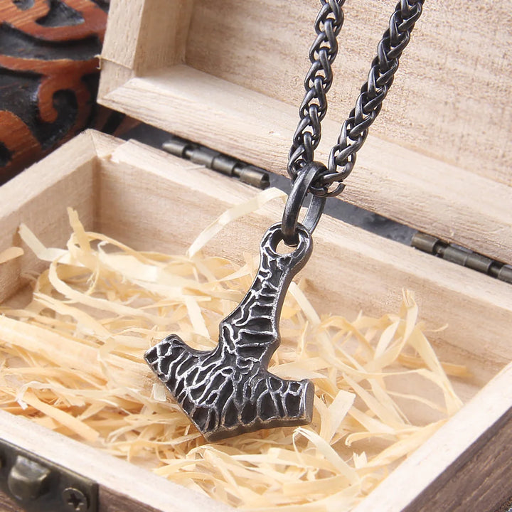 Viking Iron Pendant Necklace - Iron-Look Norse Amulet