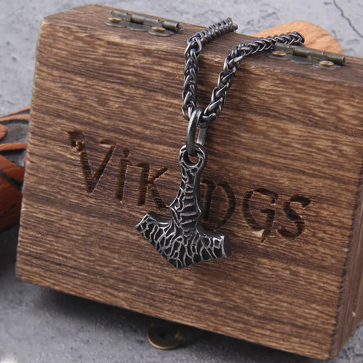 Viking Iron Pendant Necklace - Iron-Look Norse Amulet