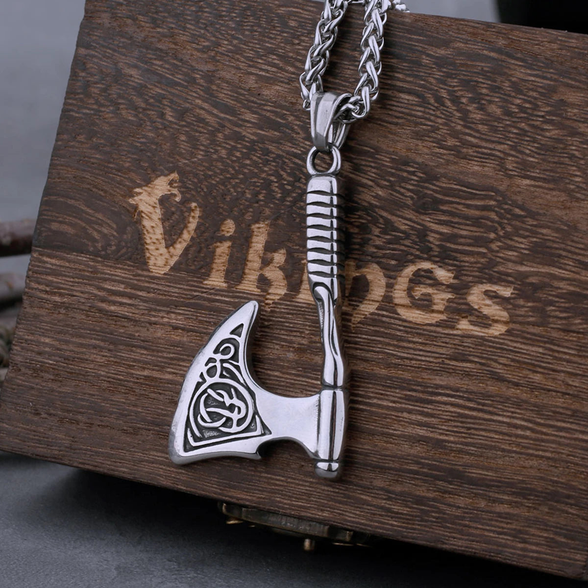 Stainless Steel Viking Axe Key Opener Necklace Men Fashion Charm Vintage High Quality Pendant Nordic