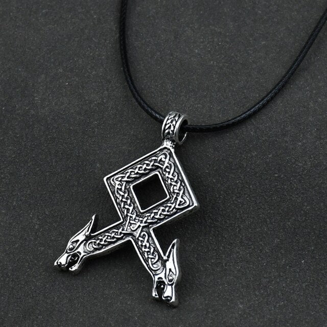 Viking Necklace - Odal Rune