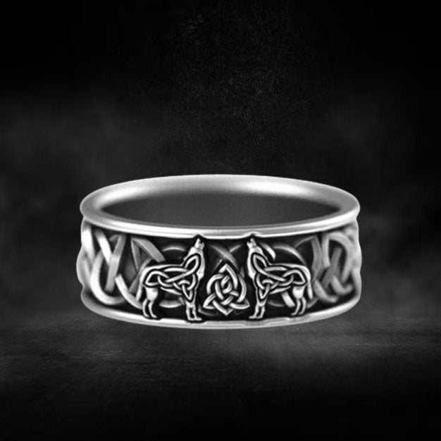 Viking Ring - Norse Wolves