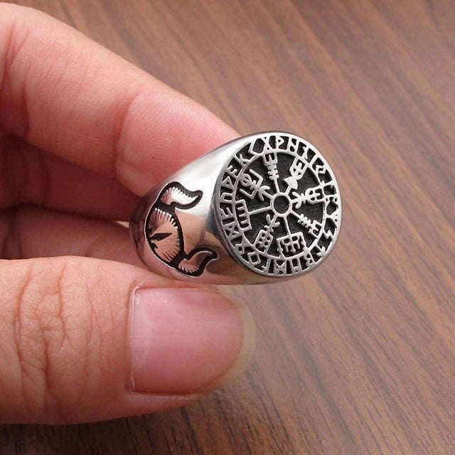 Viking Ring - Vegvisir And Helmet