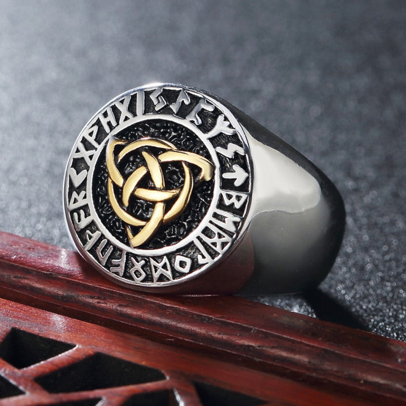 Trinity Rune Viking Ring - Trinity Knot Runes – Valhalla Vikings
