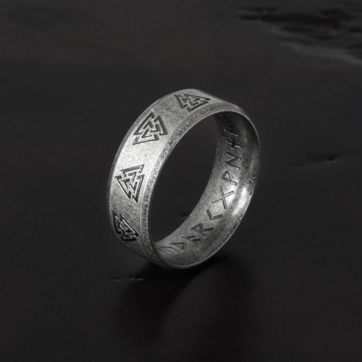 Viking Ring - Runic Valknut