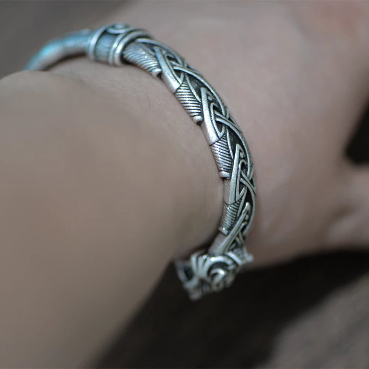 Viking Arm Ring - Norse Wolves