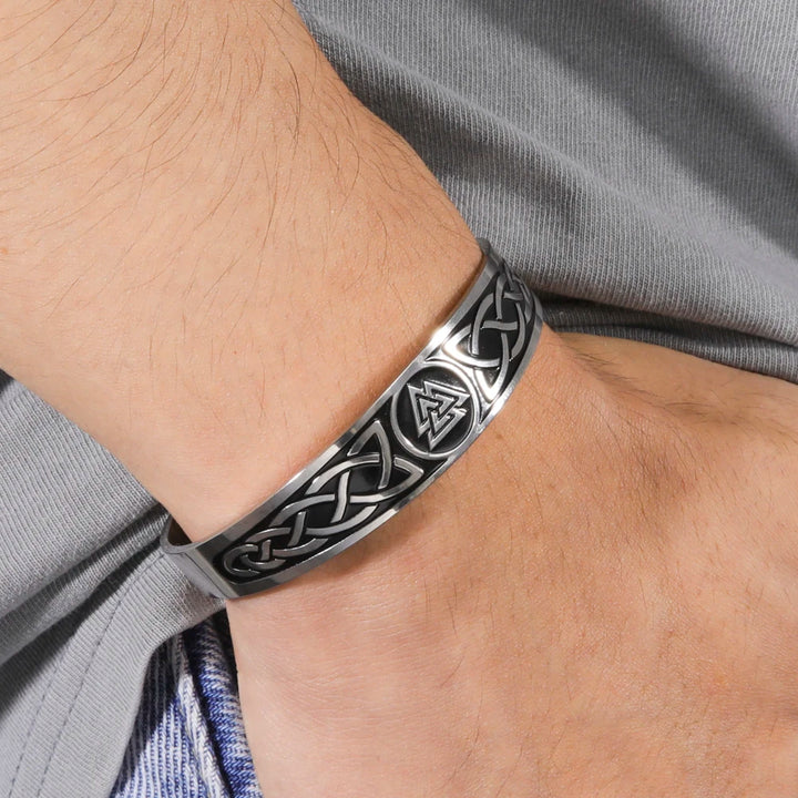 VALKNUT VIKING CUFF ARM RING