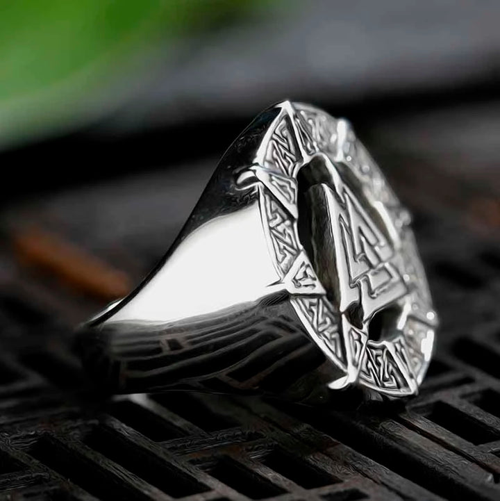 Viking Ring - Valknut Symbol