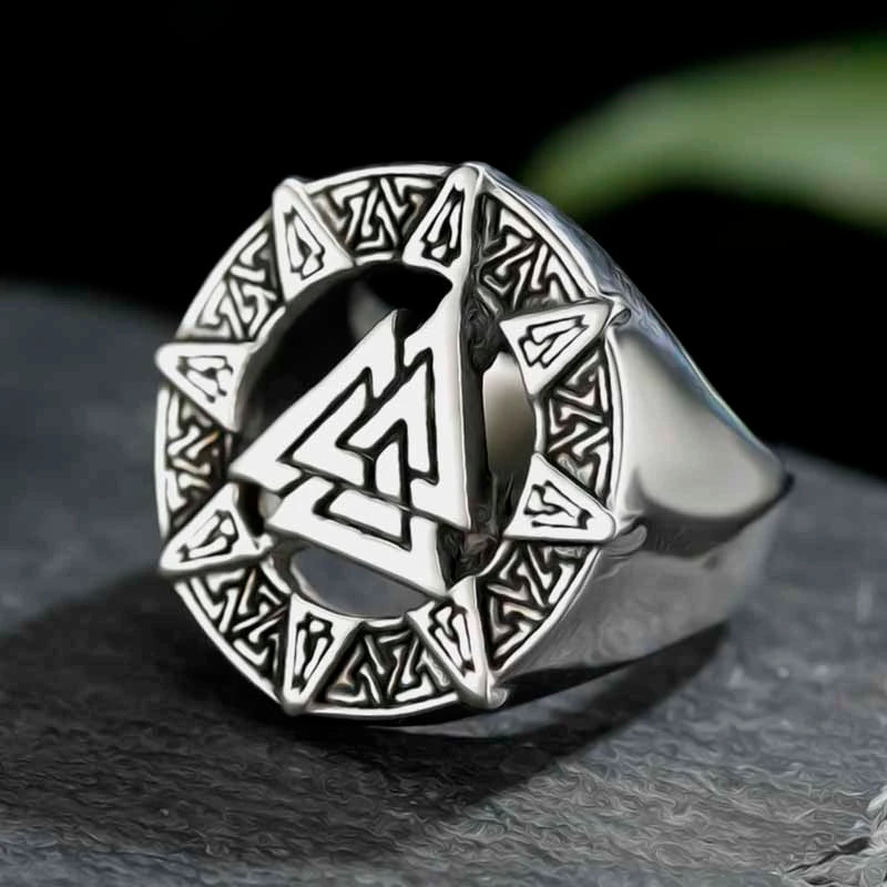 Viking Ring - Valknut Symbol