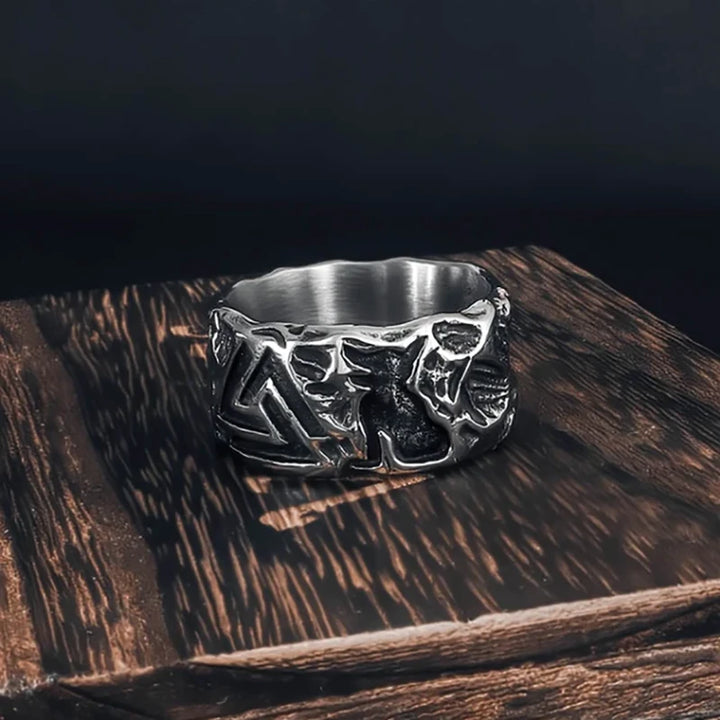 Viking Ring - Valknut Engraved