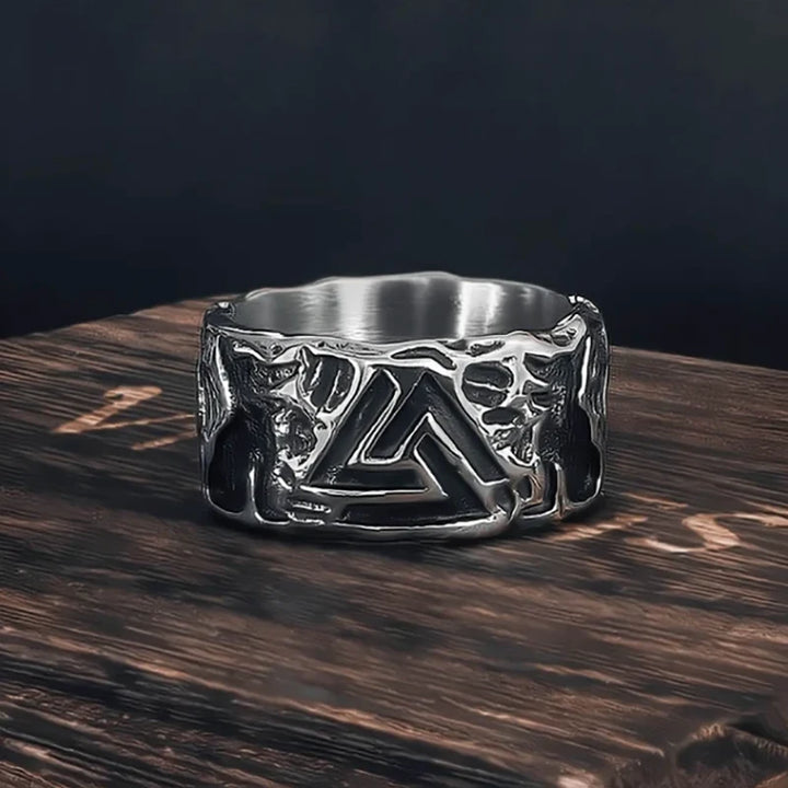 Viking Ring - Valknut Engraved