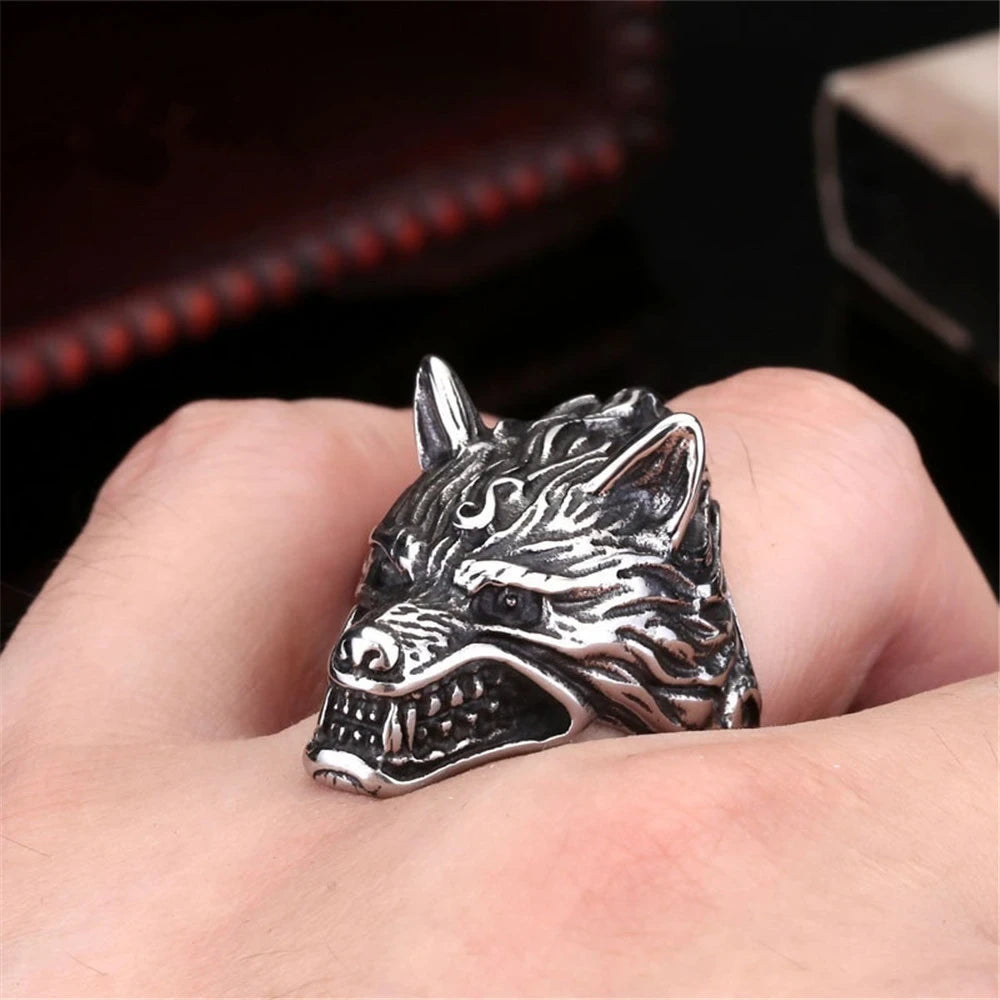 Viking Ring - Norse Wolf