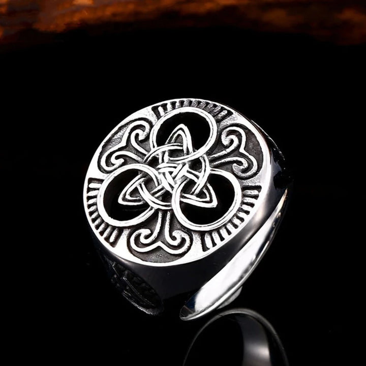 Viking Ring - Trinity Knot with Valknut