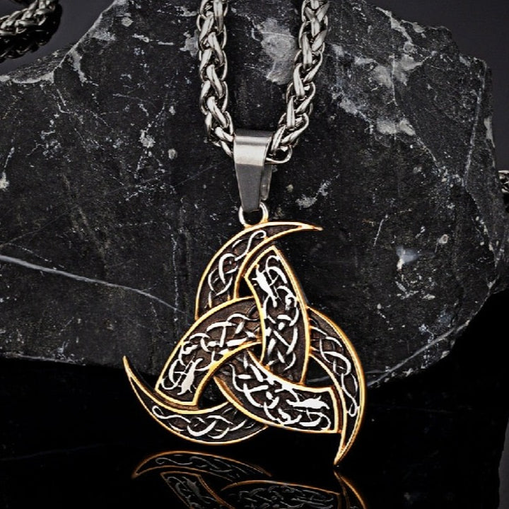 Viking Necklace -  Celtic Knot Trinity Amulet