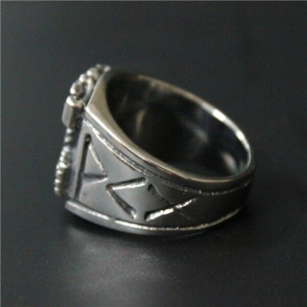Viking Ring - Thor's Hammer Mjolnir – Valhalla Vikings