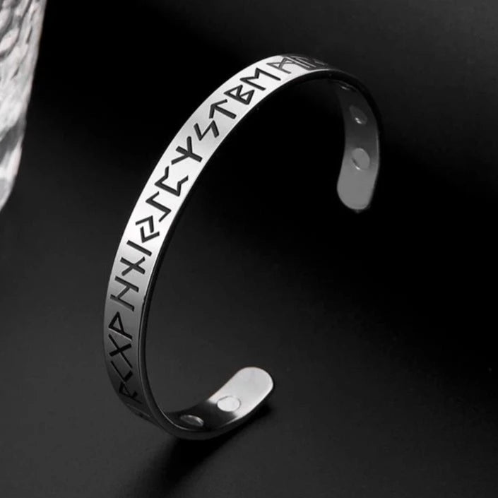 VIKING ARM RING FEATURING VALHALLA