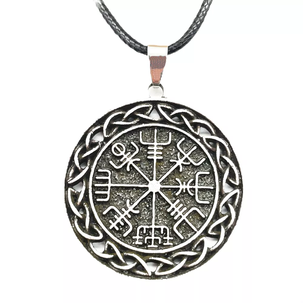 Viking Necklace - Vegvisir Knotted