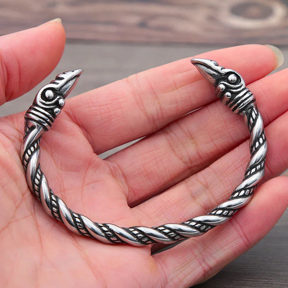 Raven arm ring hotsell