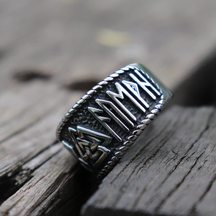 Viking Ring - Valknut Runes