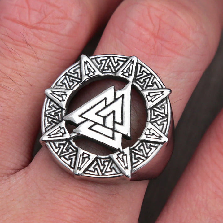 Viking Ring - Valknut Symbol