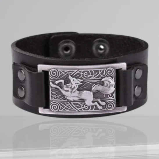 LEATHER BRACELET WITH VIKING FOX