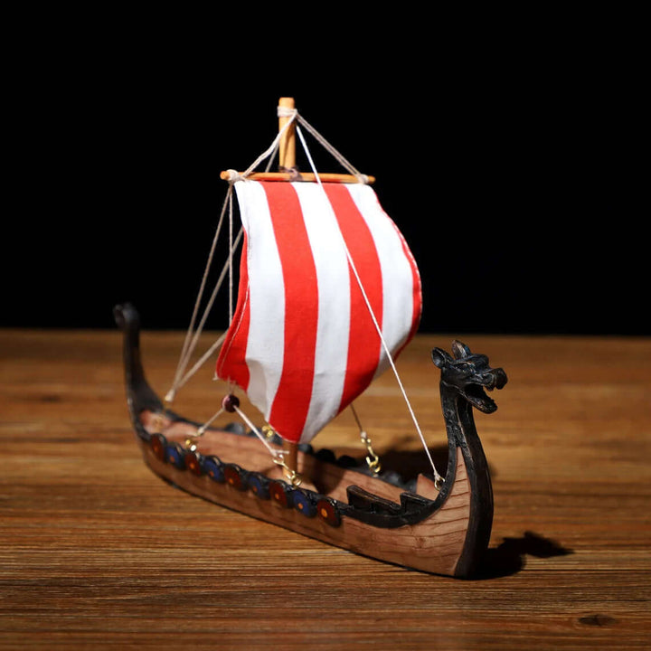 Drakkar Viking Longship Model With Mast And Sail