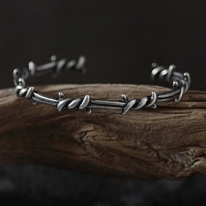 Viking Arm Ring With Barb Wire Design