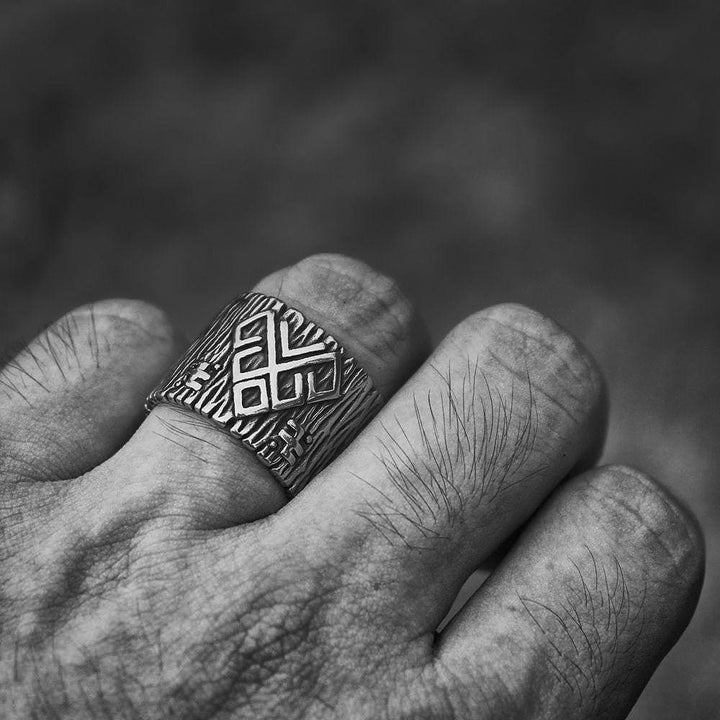 Viking Ring - Rune Totem