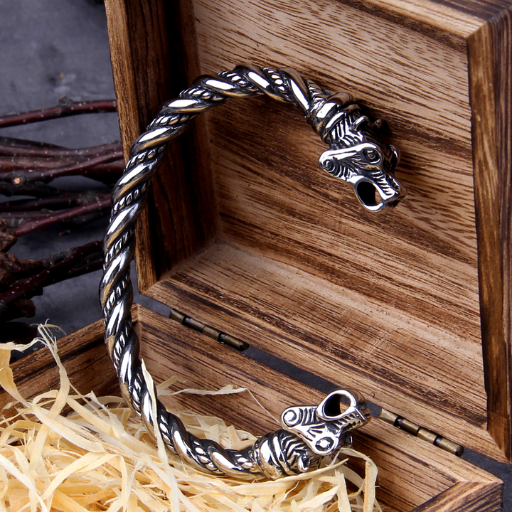 Viking Bracelet - Nordic Wolf