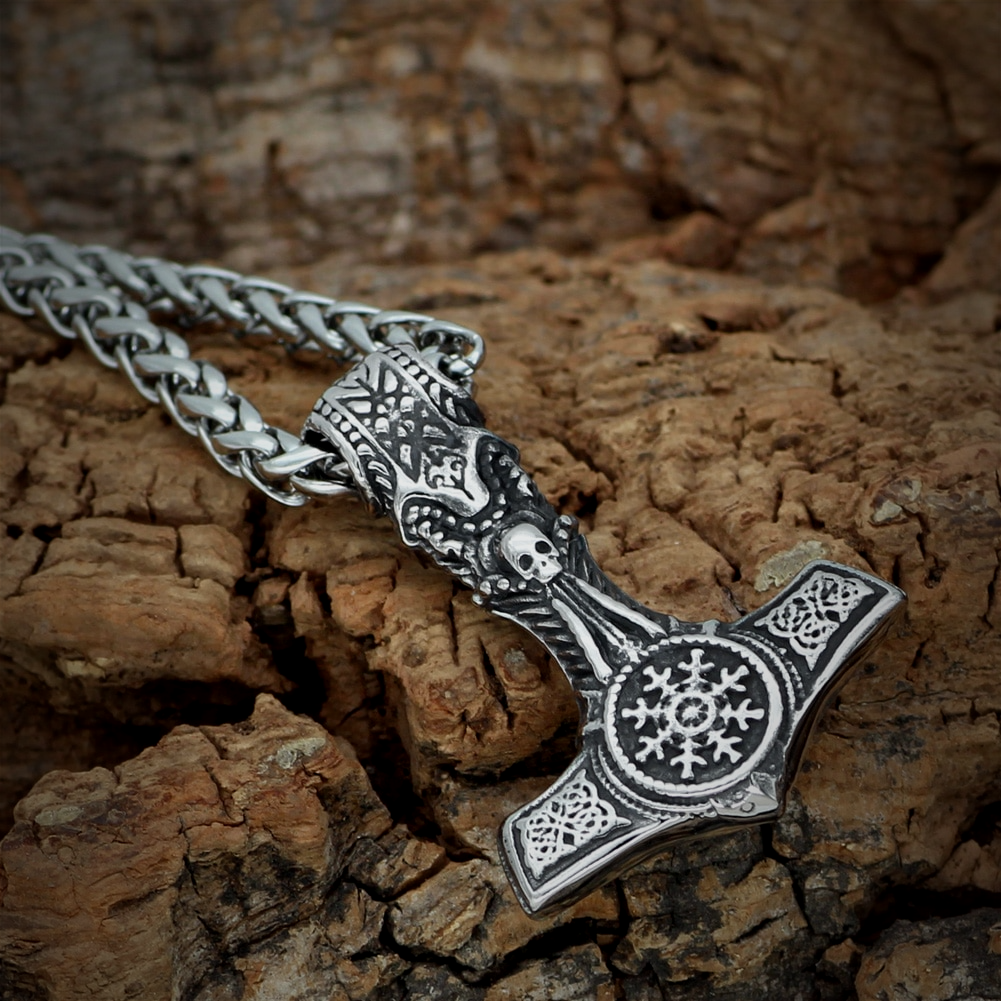 Thors Hammer Necklace - Helmet of terror