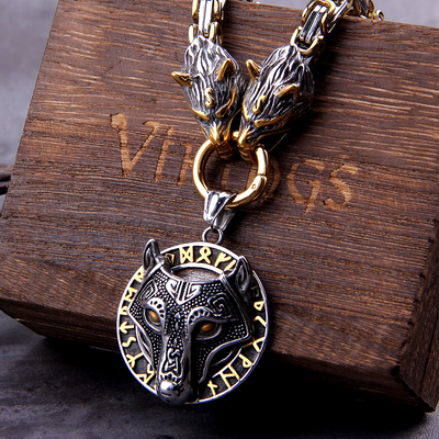Mens wolf 2025 pendant necklace
