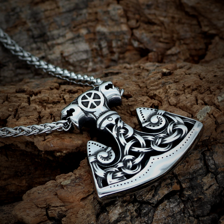 Thors Hammer Necklace - Knotted Wolves Pattern